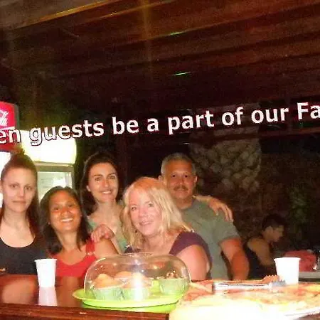 Hotel Dimitris And